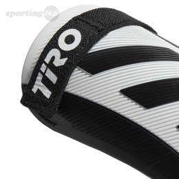 Ochraniacze piłkarskie adidas Tiro Sg Mtc J czarno-białe GI7688 Adidas teamwear